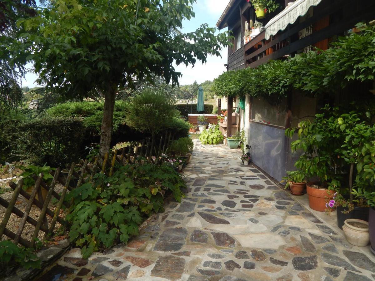 The Petite Chalet Chambre D'Hotes L'Isle-Jourdain  Buitenkant foto