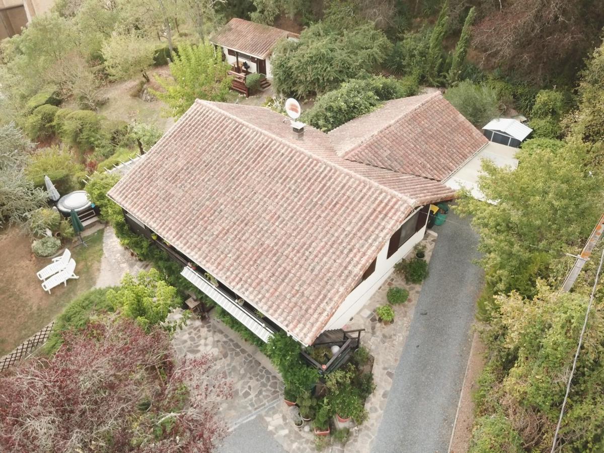 The Petite Chalet Chambre D'Hotes L'Isle-Jourdain  Buitenkant foto